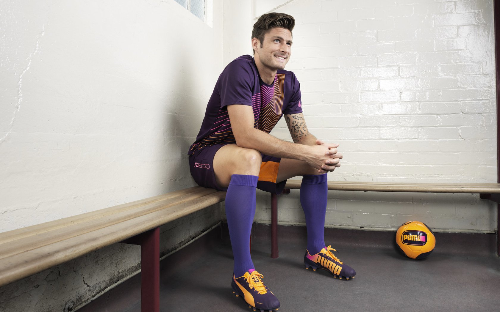 爱游戏体育官方网站-意甲极速反击：瞬间突破成就奇迹！，意甲6.2秒进球