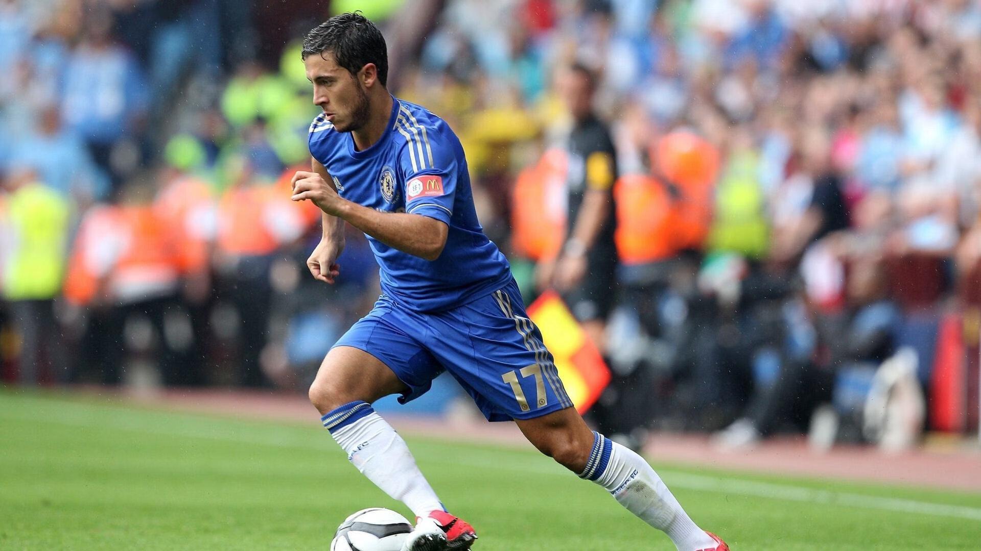 爱游戏体育官方网站-足坛黄金搭档再度联手，引领进攻潮流，足球黄金一代都有谁